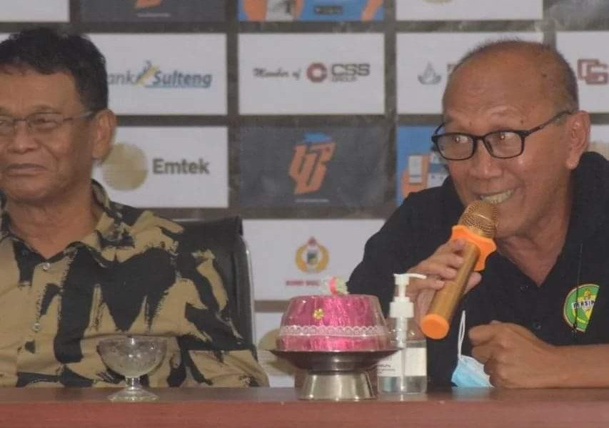 TUTURA.ID - Bambang Nurdiansyah: Legenda Timnas yang mengarsiteki Persipal BU