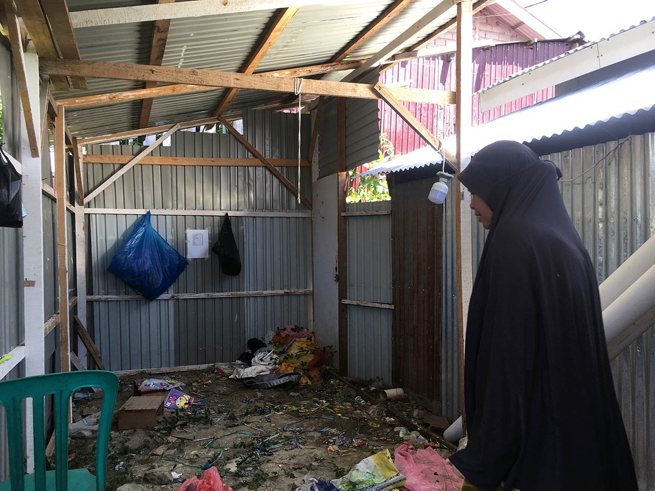 TUTURA.ID - Kios sampah di Kelurahan Balaroa terhenti akibat ketiadaan lahan