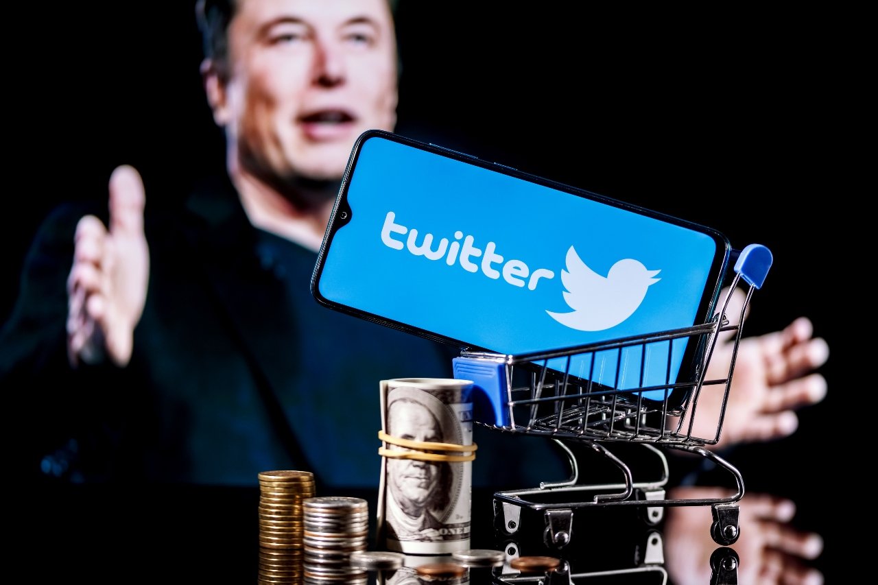 TUTURA.ID - Hal penting di balik drama Elon Musk akuisisi Twitter